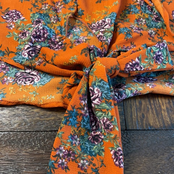 Women’s Rust Orange Floral Blouse (0050) - Picture 3 of 3